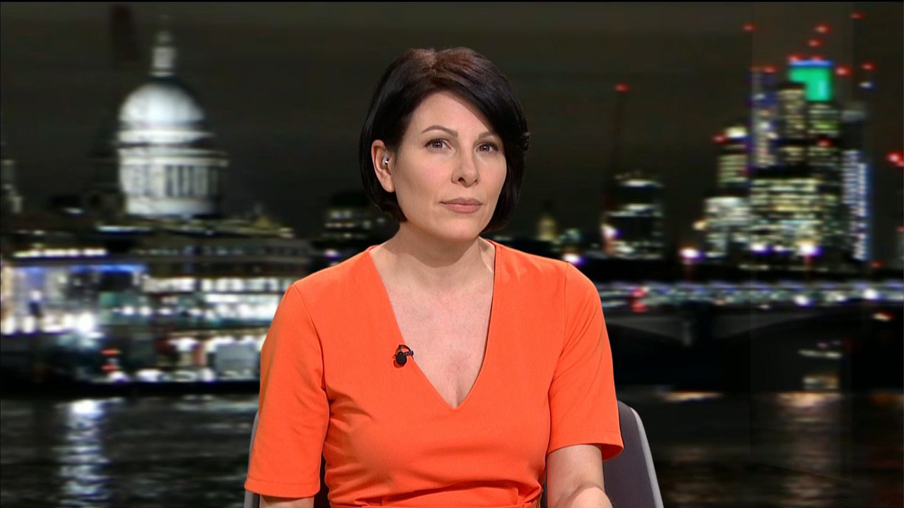 ITV News London_20190207_2225.ts_snapshot_07.25_[2019.02.08_15.4