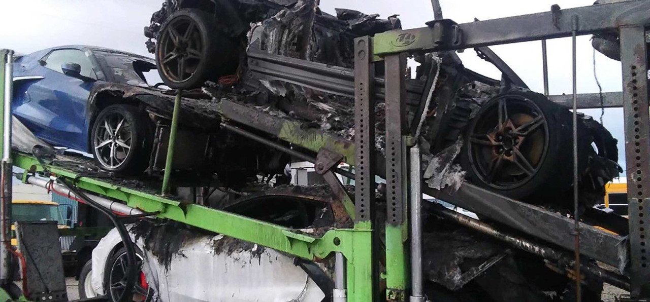 4FFDD92B-7F77-4C4F-9B7C-B6703EBCD94C