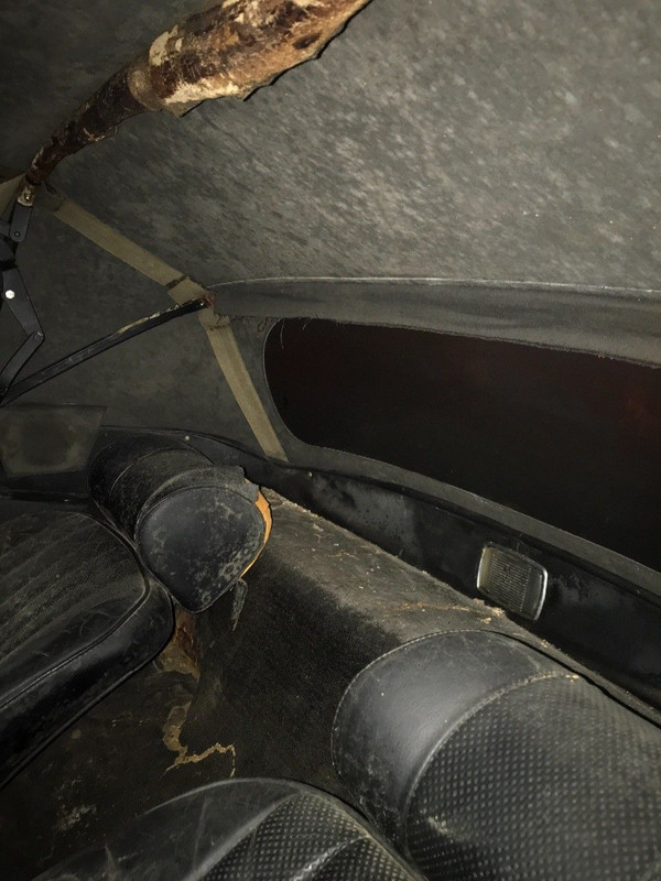 black_frame_soft_top