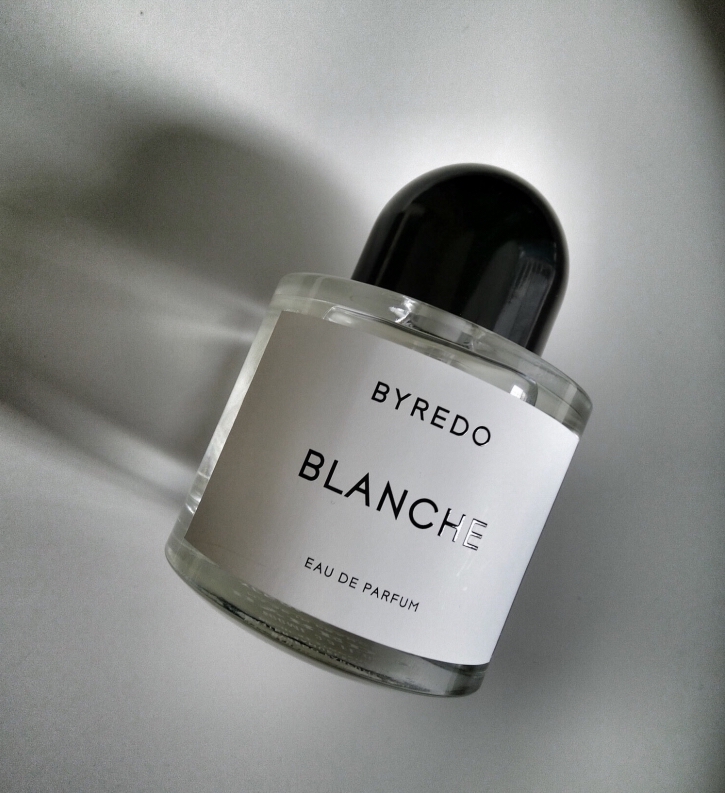 byredo-blanche-parfyumirovannaya-voda-50ml-dlya-zhenshhin.jpg