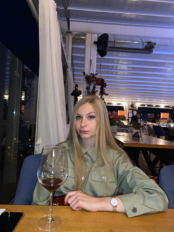 0209F5E6-5181-4FE9-BCAA-C2B4A6FD517F