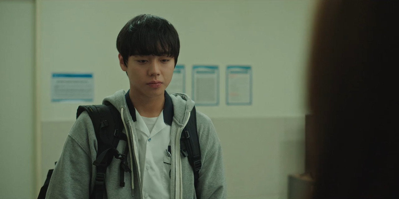 Weak Hero (2022) Season 1 [Hindi + English] WebRip 480p, 720p ESub - Complete Screenshot