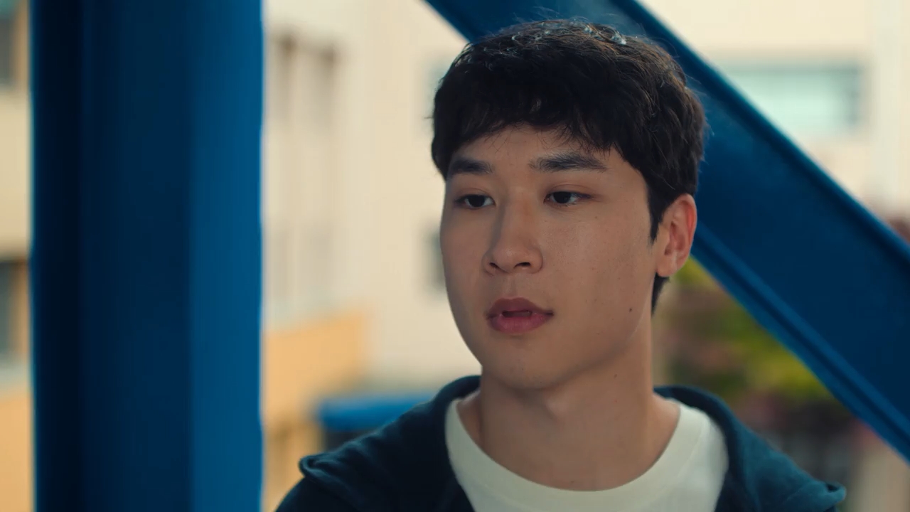 XO, Kitty 2026 WebRip Season 3 [Hindi + English] 480p 720p ESub Screenshot