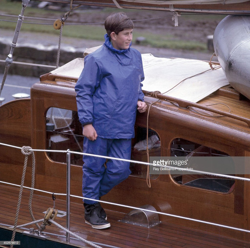 90B4267A-2F8E-4FCA-A6F5-BB9BCADAB1E1