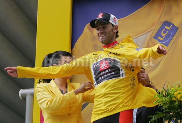 Valverde in maglia gialla al Tour del 2009 (foto Bettini)