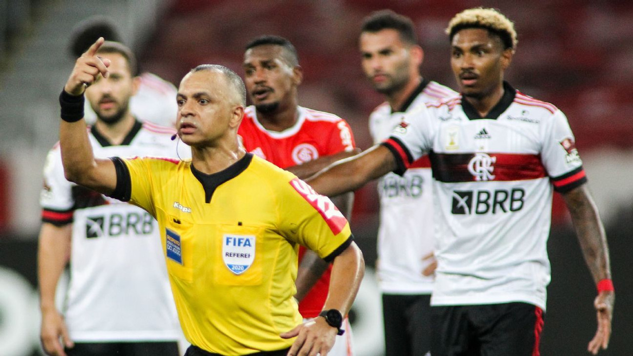 Flamengo x São Paulo: CBF define árbitro para partida no Maracanã