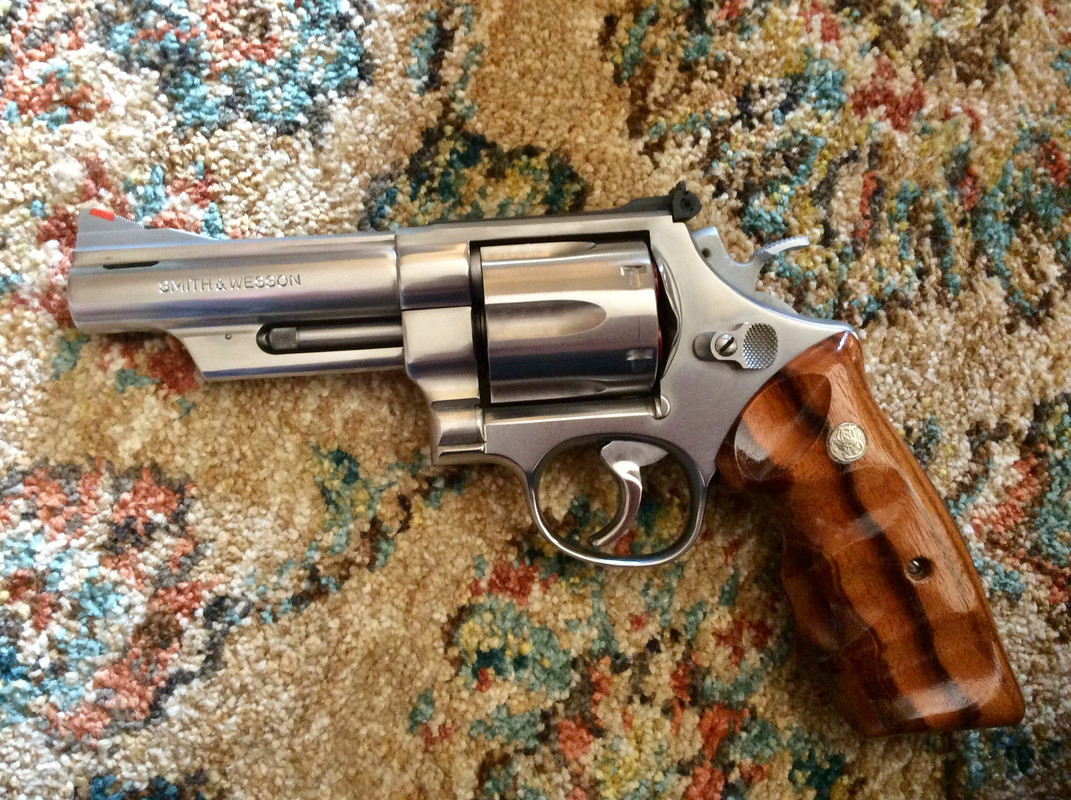 D9082D2F-FD6C-481B-9ADD-B00AF096452C