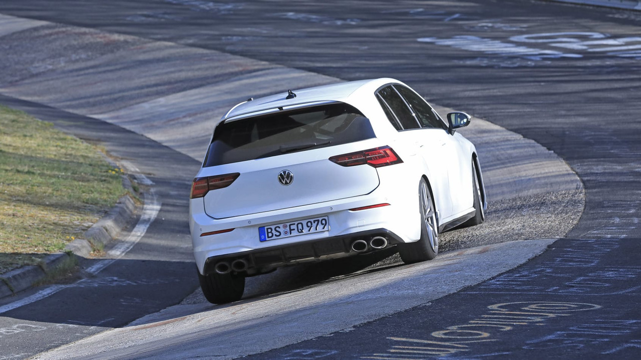 B77C89D6-5989-43D1-951F-C1AFBC1B17F8