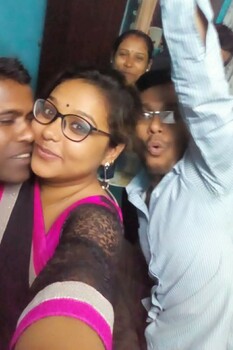 HOT DESI GIRL MMS - Page 137