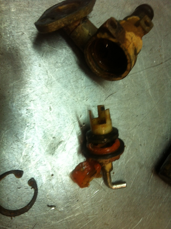 Grifo calefaccion Mini (2)