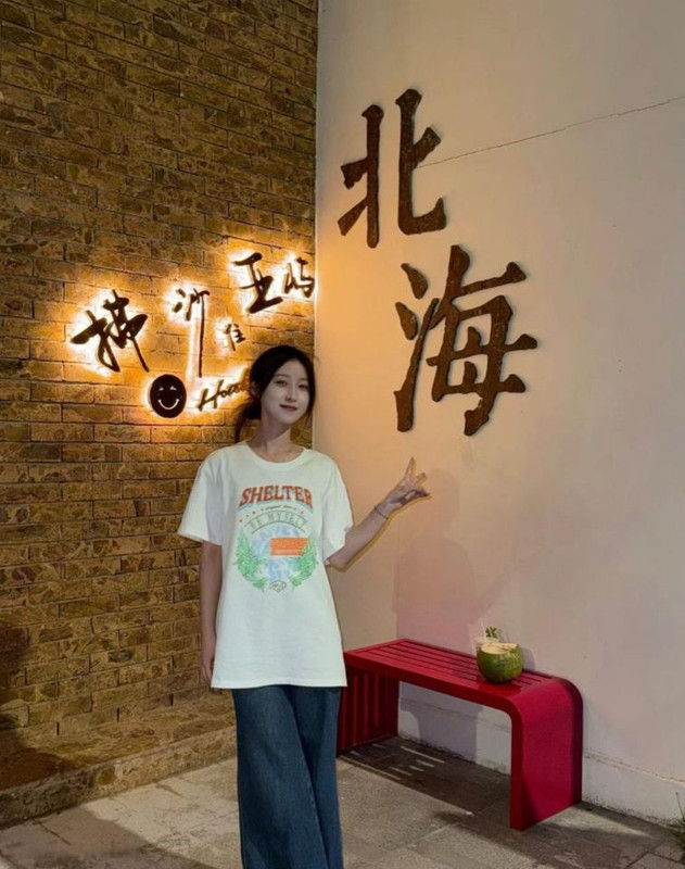 X2浙江农林大学林业生物学院大三学姐吴凡玲与男友doi视频网盘资源遭破解流出，多段视频露脸完美实锤，美中不足的是没有内射时候没有拍下来，这妹子应该是四月份颜值最高的一个反差母狗了，属实不多见，兄弟们且