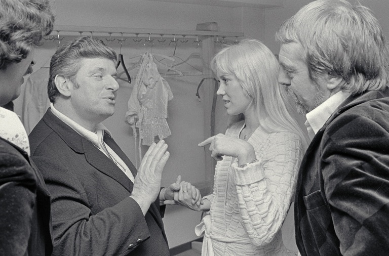 I really like this one, notice how that guy holds Agnetha's hand