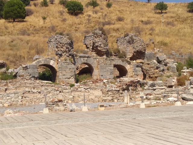 PAMUKKALE / HIERÀPOLIS / ÈFESO ( en construcción) - Turquia esencial (6)