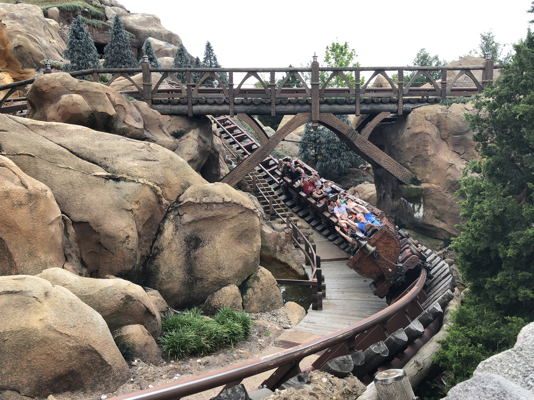 2DCE98B0-5A2A-4FCB-87CC-D74FA34311F3