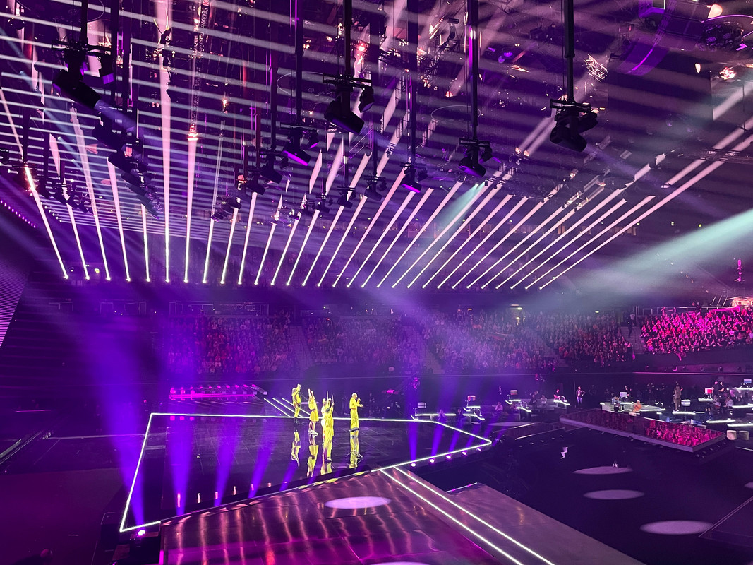 8F3BC54D-4839-4481-8F0D-A8A361608994