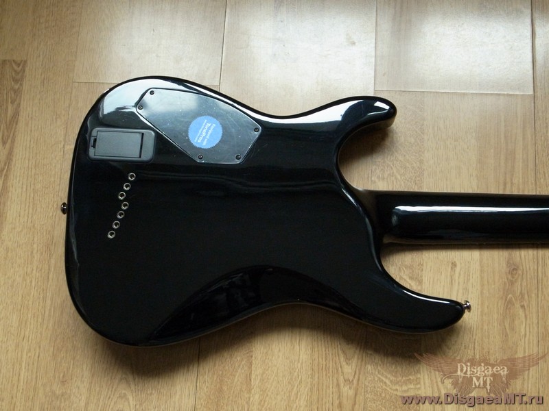 Schecter_C-7_Hellraiser_22-BLK-exch_040