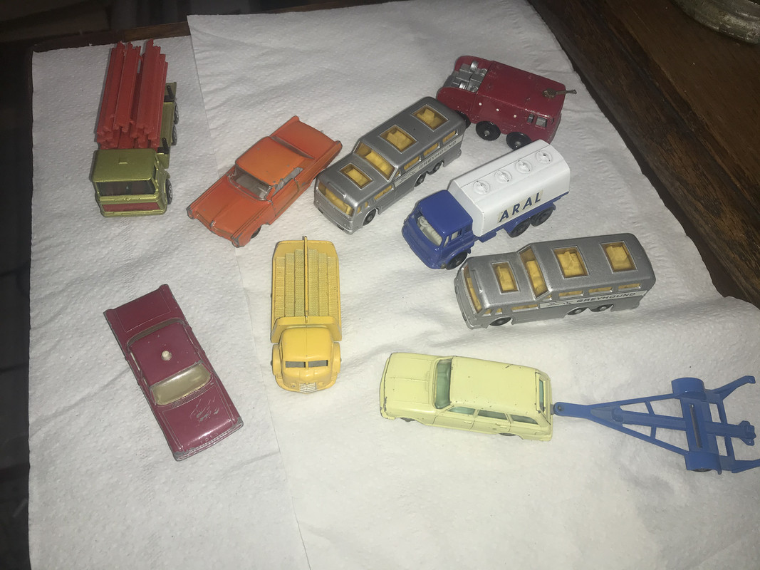 568DFF1B-0704-41A9-B9E1-0EB582E273C7