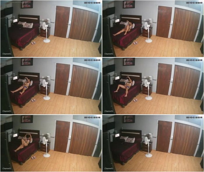 [Image: Solo-Wife-video-257-3.jpg]