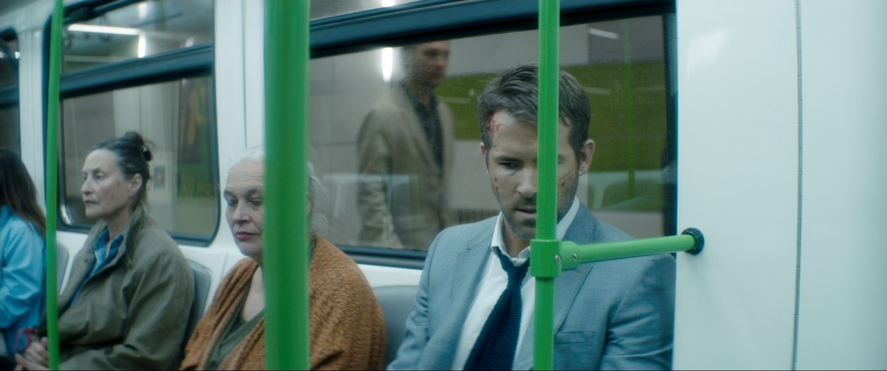 The Hitman's Bodyguard 2017 (1080p x265 10bit Tigole).mkv_snapsh