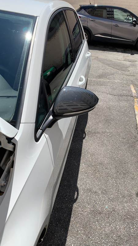 1902C298-0313-47A7-A7C6-8DB36DCBBCAA