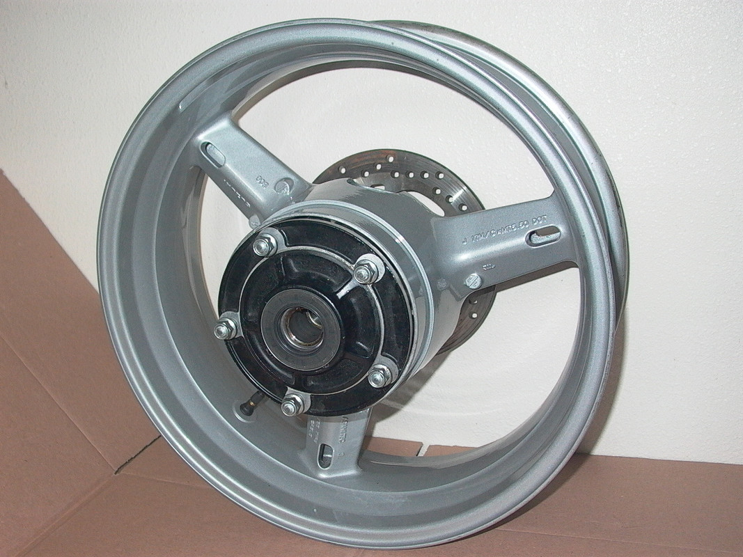 2002 GSX-R750 Rear Left