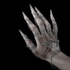 2C41E20B-5397-43F3-9296-DC87A352B667