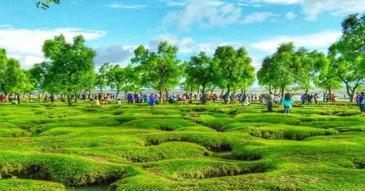 গুলিয়াখালী সমুদ্র সৈকত চট্টগ্রামের দর্শনীয় স্থান