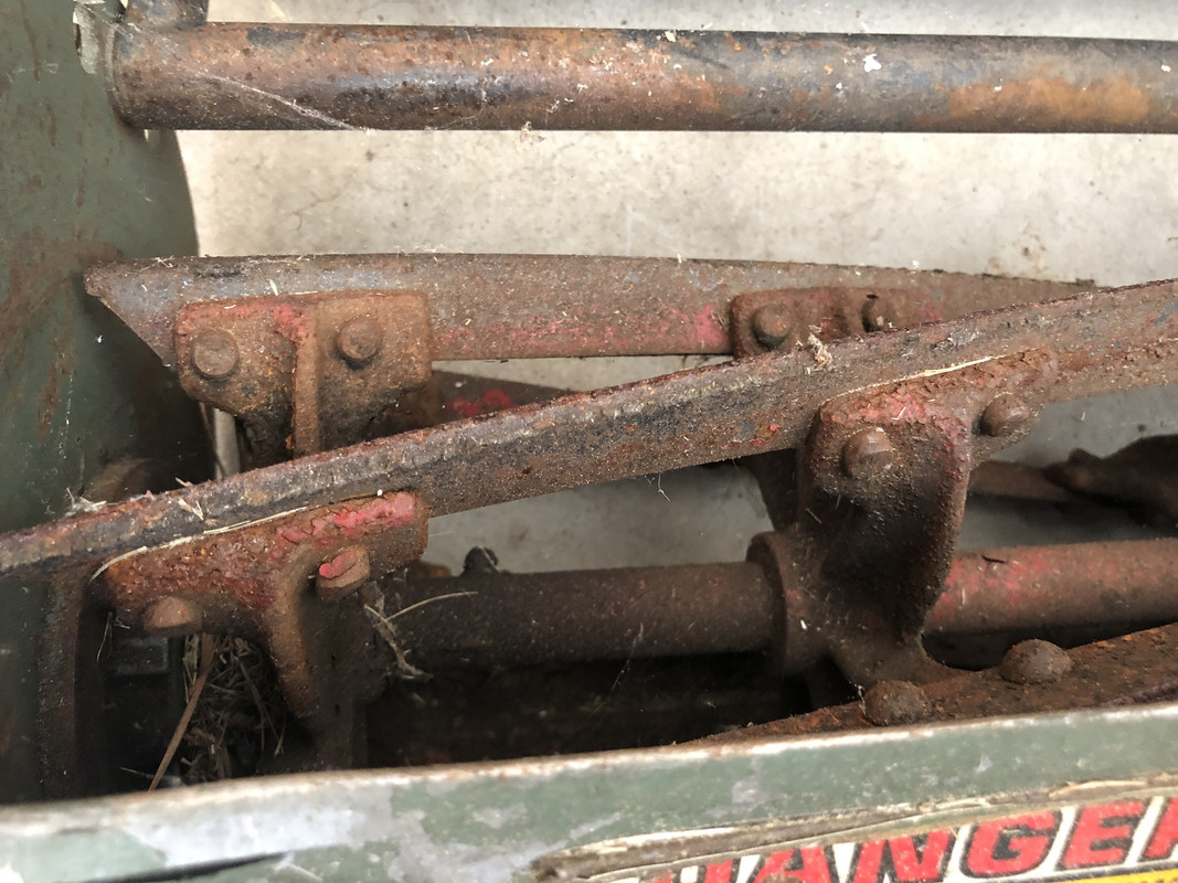 343929D9-59D4-47FC-99A9-4FE81D5B839E