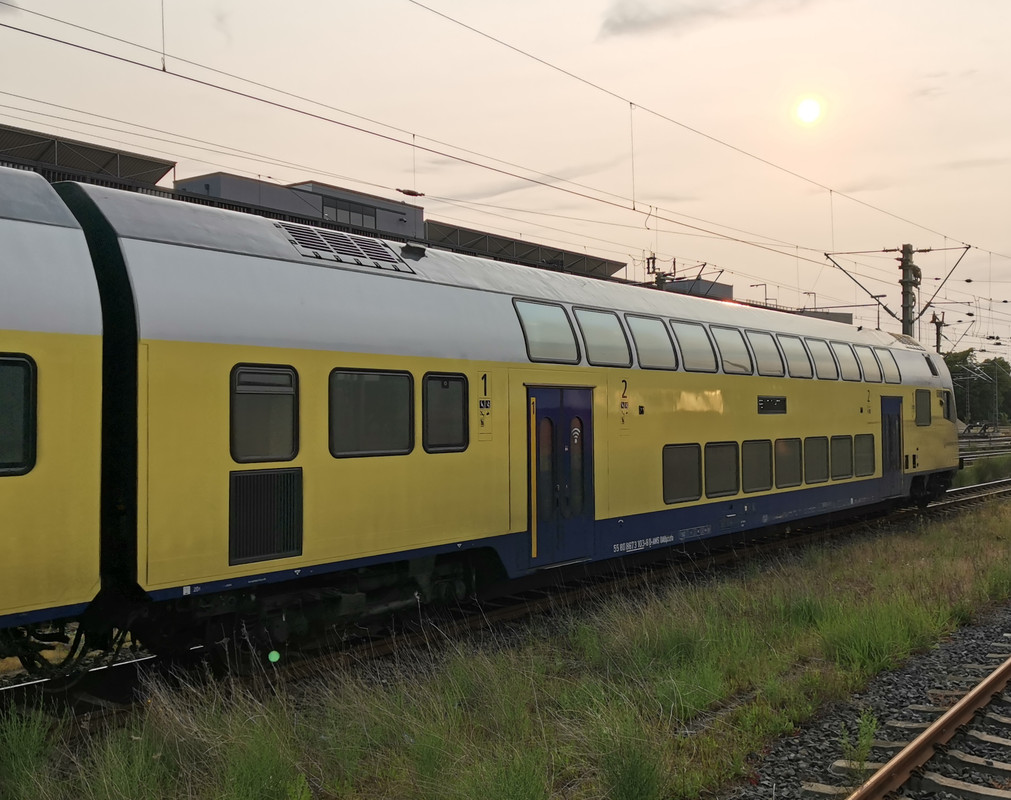 https://i.postimg.cc/KzyLnyG0/31-250603-114-Hannover-RE-82888-DABpbzfa-86-73-103-8.jpg