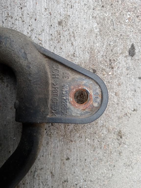 Кронштейн крепления стабилизатора