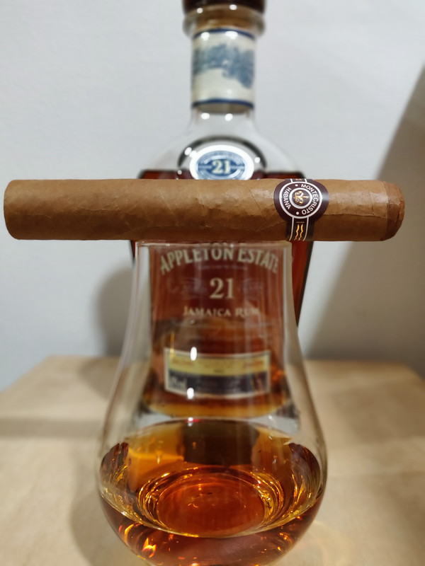 IMG_20190227_202537_Bokeh