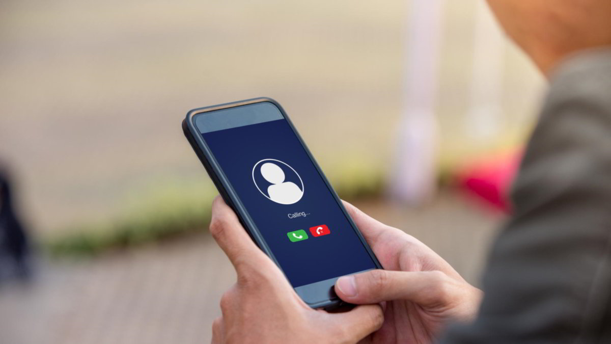 Inviare messaggi o chiamare con WhatsApp verso un numero estero, è gratis?