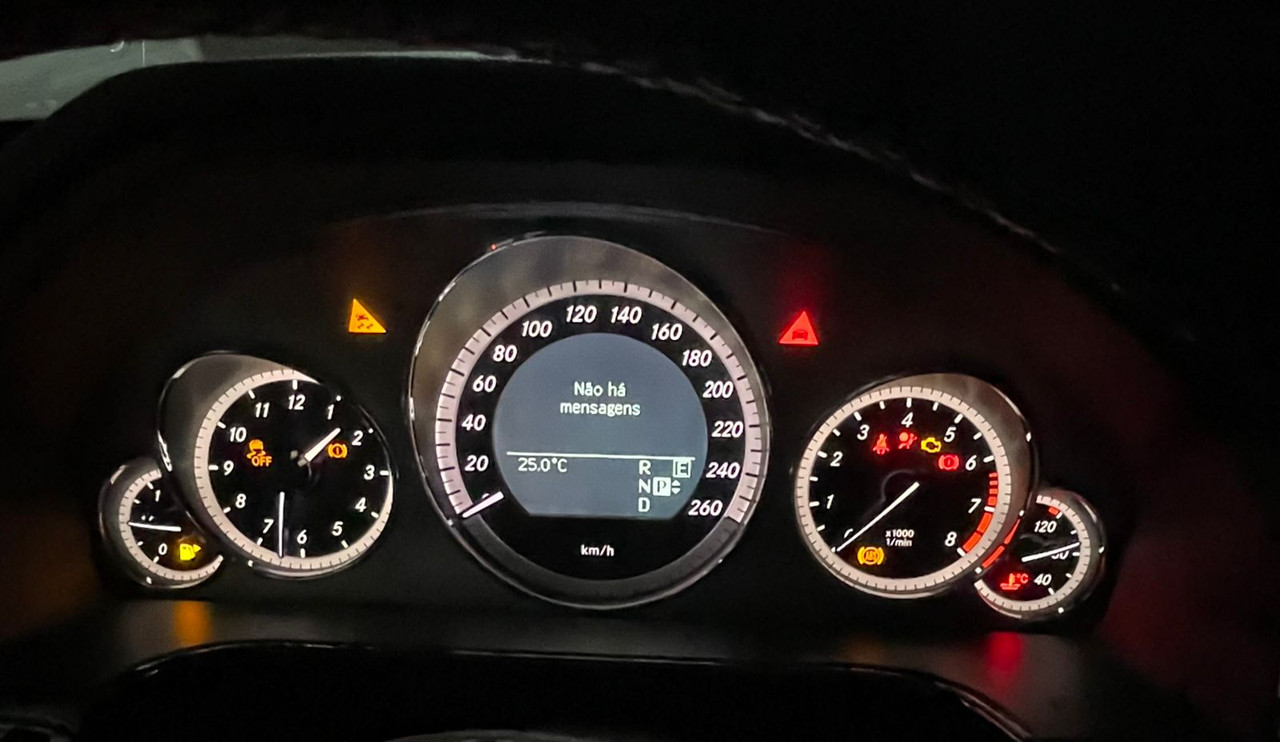 W212 - E350 2011/2011 Blindado R$ 85.000,00 Painel-check-control