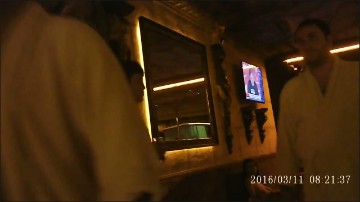 [Image: Voyeur19445093004.jpg]