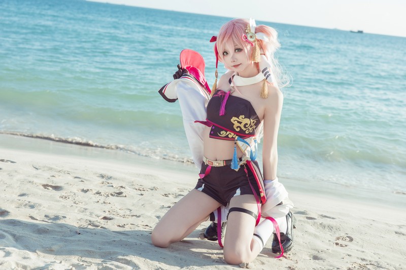 艾西Aiwest 原神烟绯花鸟与情Cosplay写真图集 烟绯角色高清图集 29P (176.4M)插图3