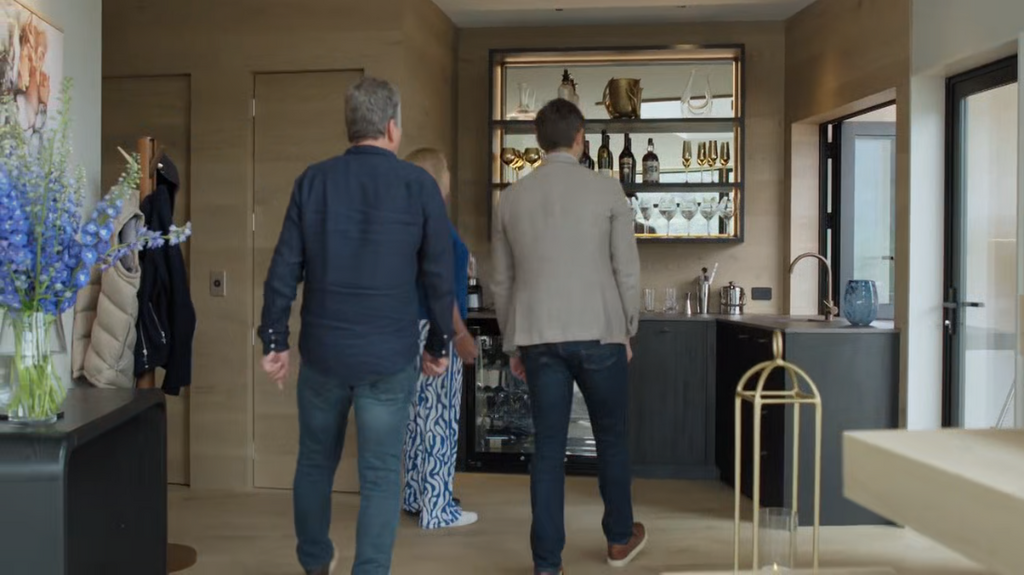 [Image: eqwv87rtk11p.png]