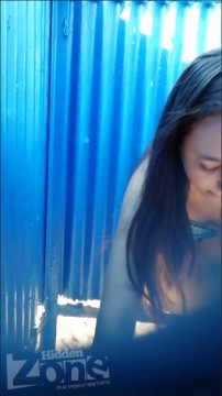 [Image: Voyeur61175092012.jpg]