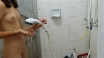 [Image: Voyeur40835123909.jpg]