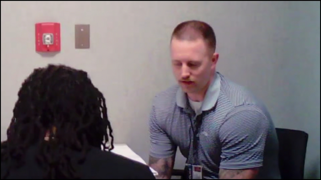 [Image: zekcp09me1t9.png]