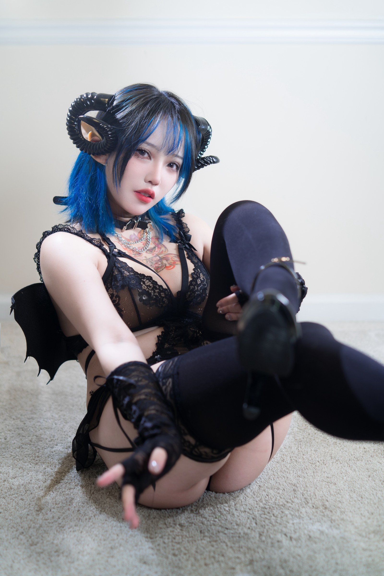 狐洛洛子 – 深蓝魅魔 高清写真集（46P-580MB）魅魔主题氛围作品插图9