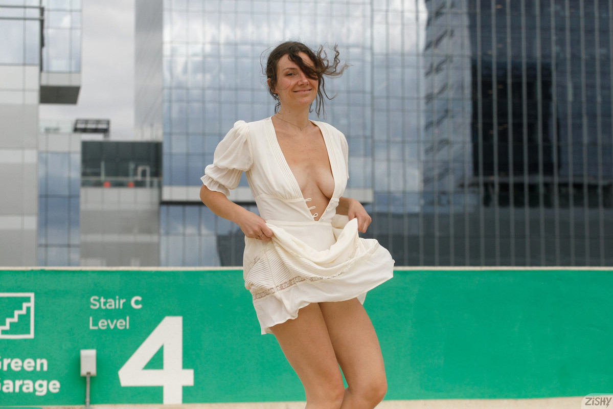 full_054_0680074615081745