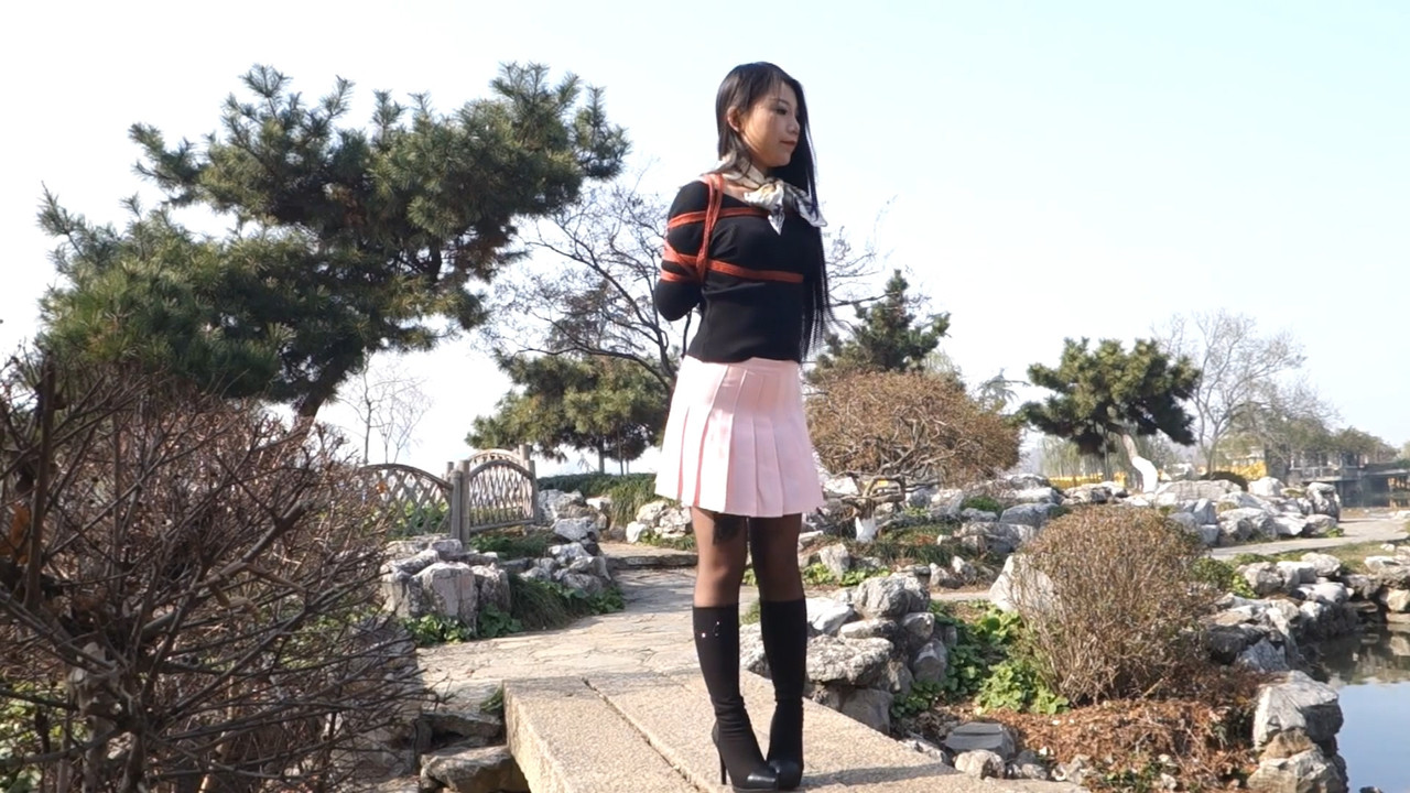 锐度 情侣园黑毛衣.mp4_20201118_090729.336