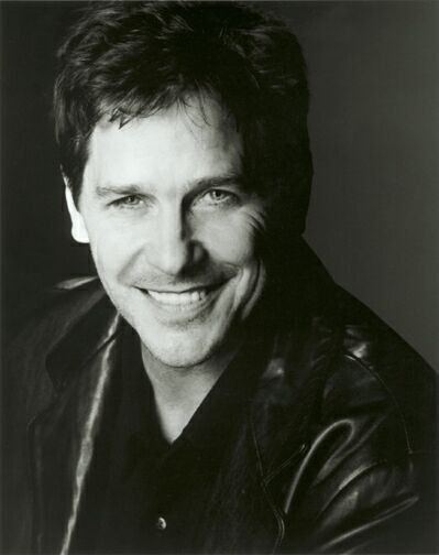 De 76-años 188 cm de altura Tim Matheson en 2024 foto