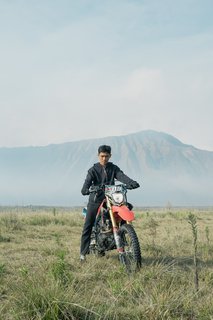 pexels-yusron-el-jihan-10290063.jpg