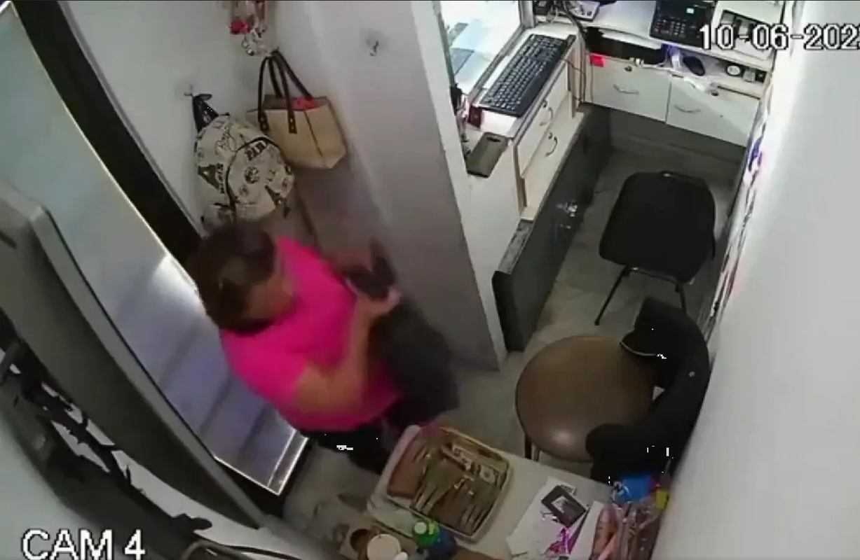 Mujer es buscada por robar en casa de cambio donde trabajaba en CDMX: video