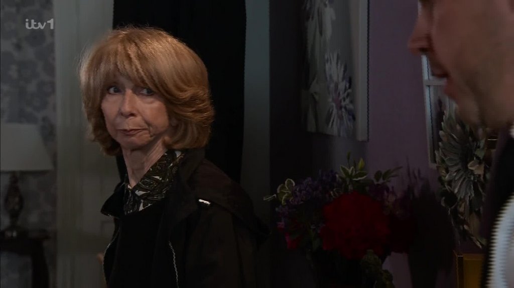 [Image: c0u6j0i4ihgb.jpg]