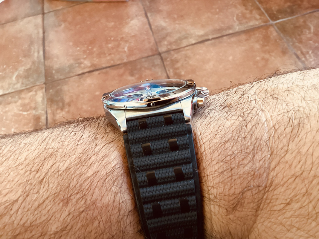 3E8F66B3-4420-4709-8ADC-310725167320