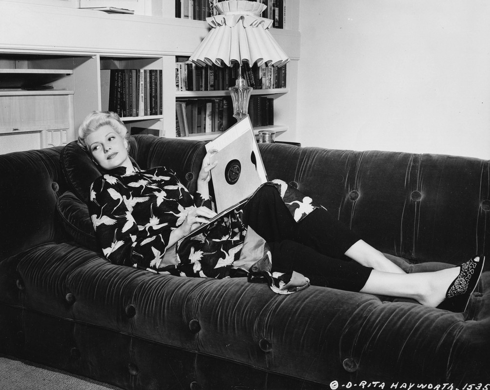 rita_hayworth_h29