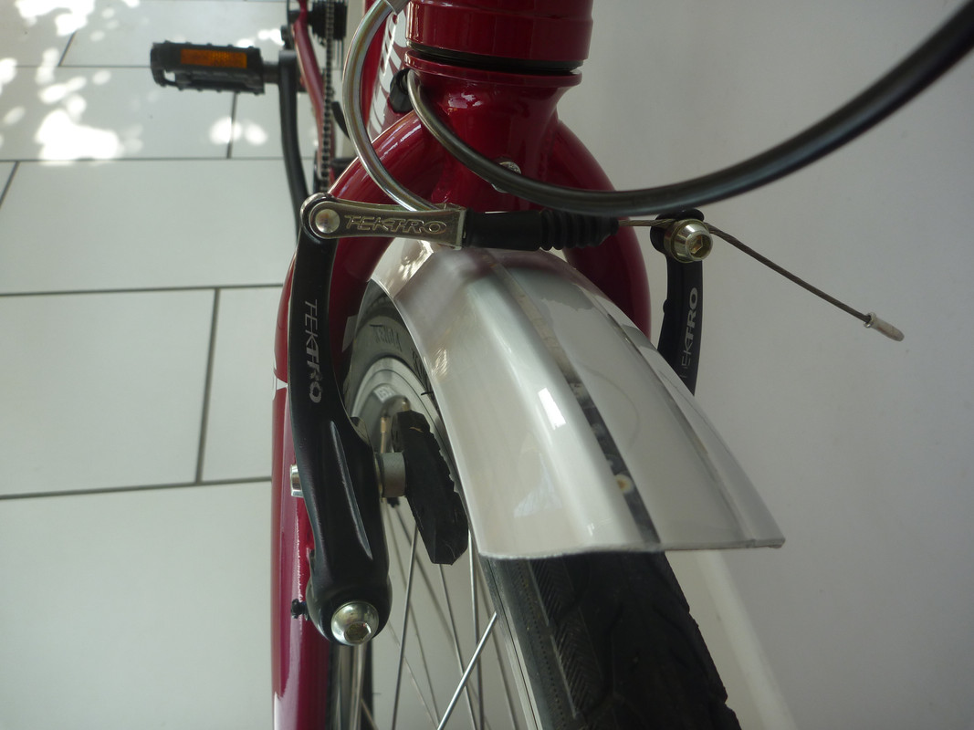 61FF3DEC-88BC-40DE-A7D8-BDDC84420AAF