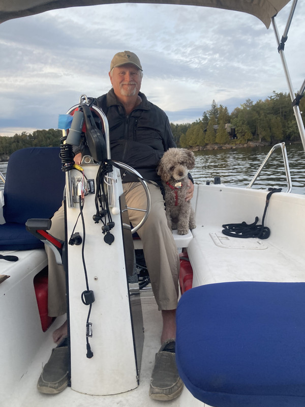 AFCFA460-FACC-4DFE-A808-9DF9168F46DB